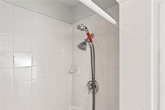 14840 Hiawatha, San Fernando, CA 91345