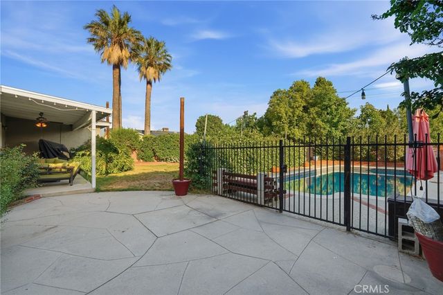 14840 Hiawatha, San Fernando, CA 91345