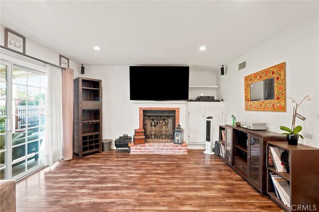 14840 Hiawatha, San Fernando, CA 91345