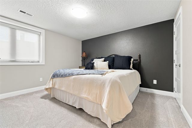 2918 NW Abilene Road, Ankeny, IA 50023