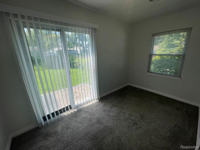 2115 SYMES Street, Ferndale, MI 48220