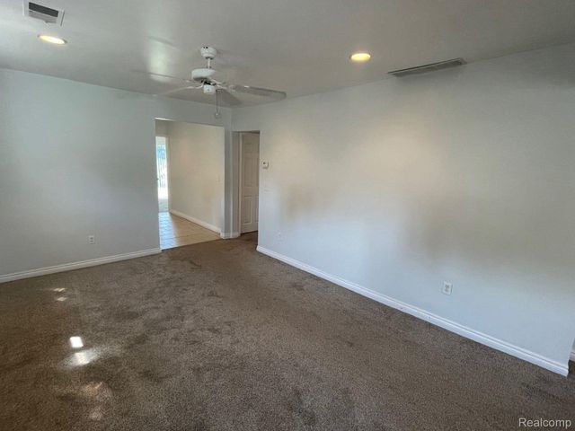 2115 SYMES Street, Ferndale, MI 48220