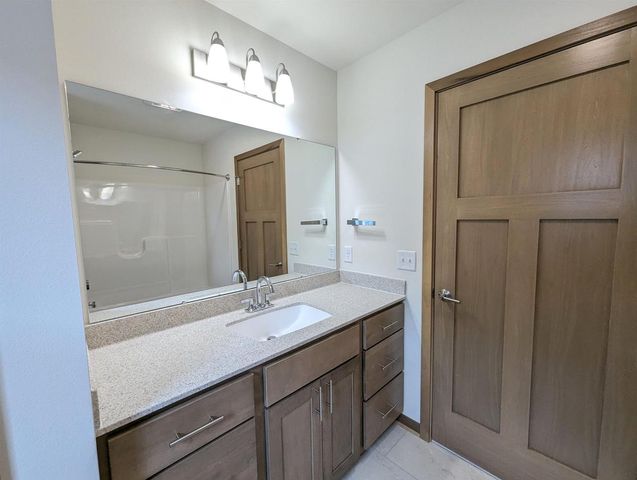 14 Bluestem Pass, Mount Horeb, WI 53572