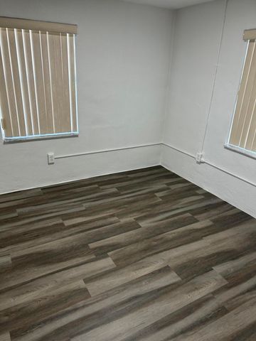 2055 NW 8th Street, Pompano Beach, FL 33069