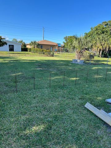 2055 NW 8th Street, Pompano Beach, FL 33069