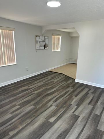 2055 NW 8th Street, Pompano Beach, FL 33069