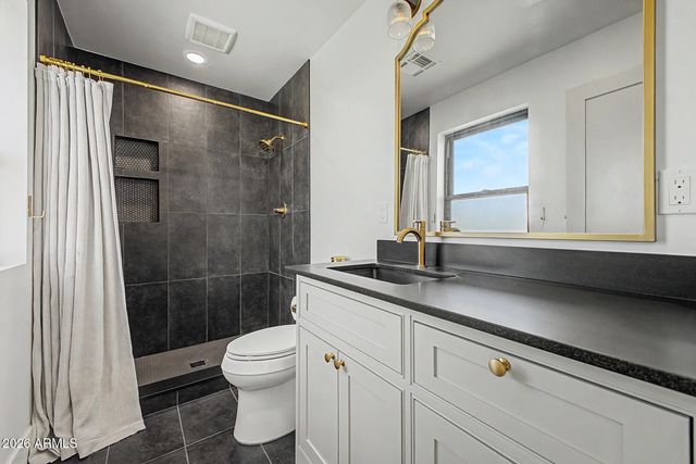 45513 N 23rd Place, New River, AZ 85087
