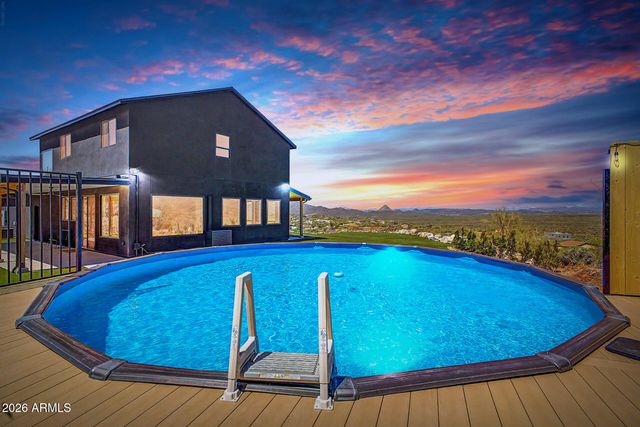 45513 N 23rd Place, New River, AZ 85087