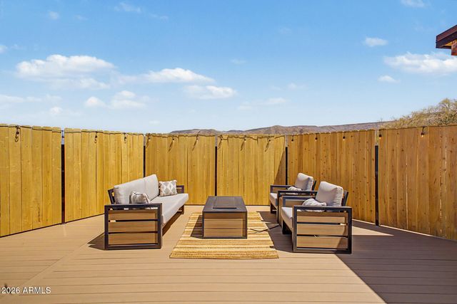 45513 N 23rd Place, New River, AZ 85087