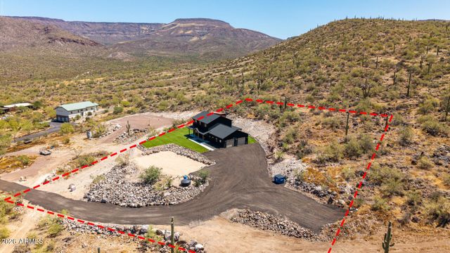 45513 N 23rd Place, New River, AZ 85087