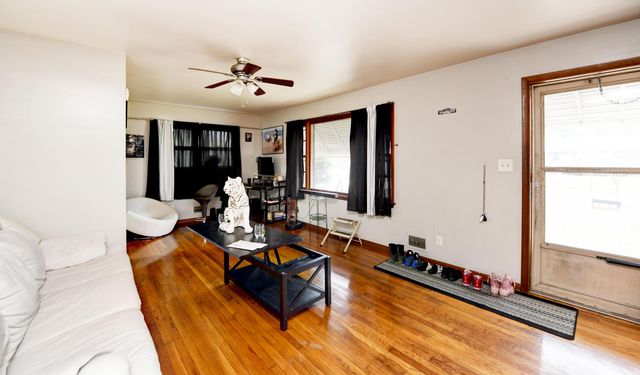 824 S Ashburton Road, Columbus, OH 43227