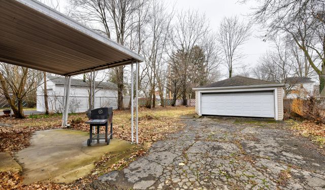 824 S Ashburton Road, Columbus, OH 43227