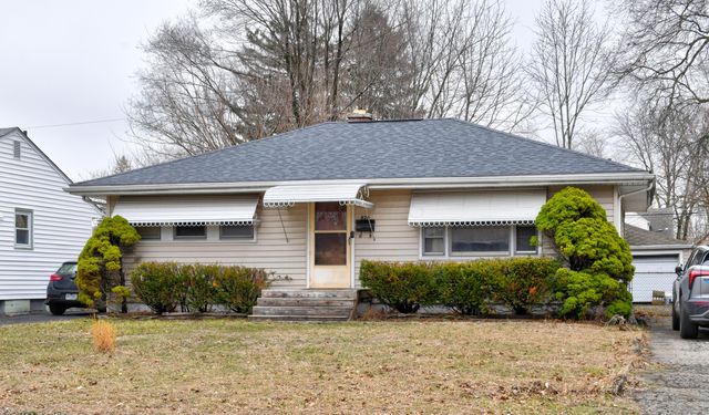 824 S Ashburton Road, Columbus, OH 43227