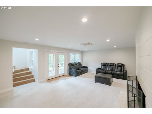 7500 SPRING VALLEY Rd, Salem, OR 97304