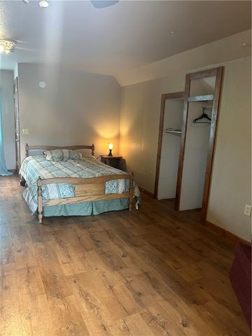 13040 Riders Lane, Gravette, AR 72736