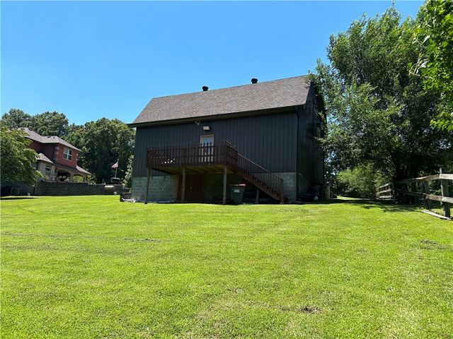13040 Riders Lane, Gravette, AR 72736