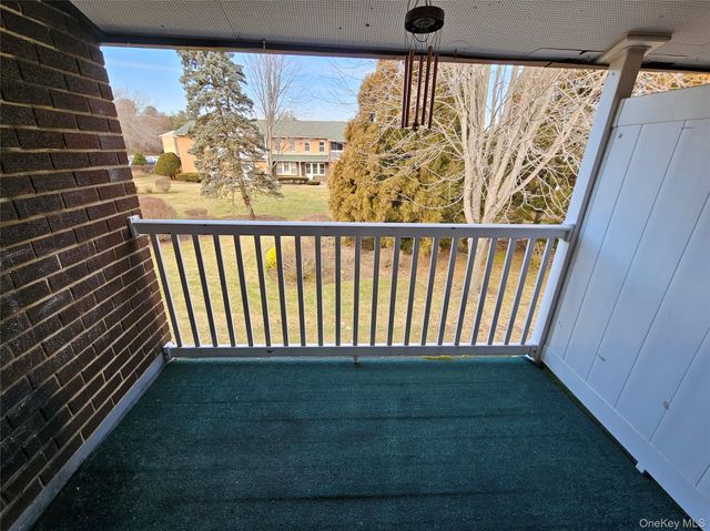 199 Artist Lake Drive, Middle Island, NY 11953