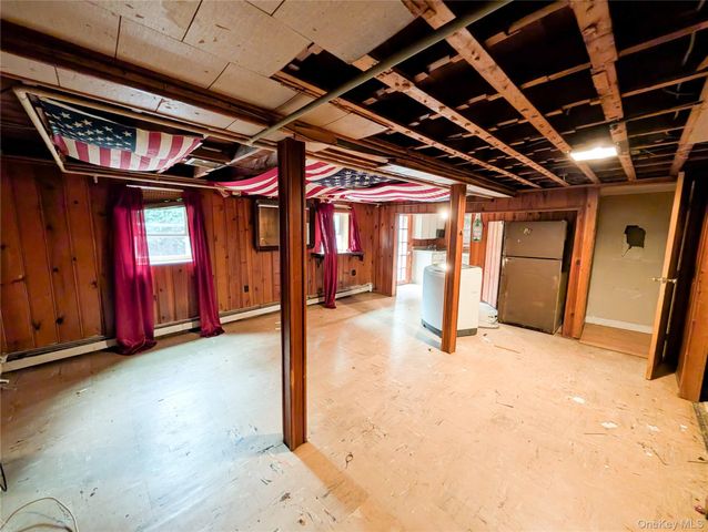 24 Grove Road, Rocky Point, NY 11778