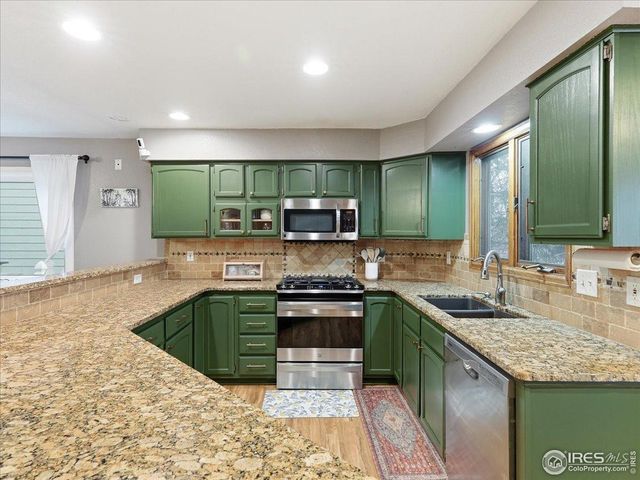 1338 W 45th St, Loveland, CO 80538