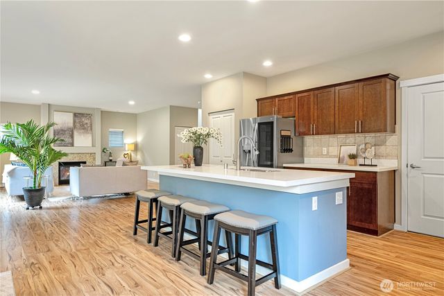 6313 Victoria Avenue SE, Auburn, WA 98092