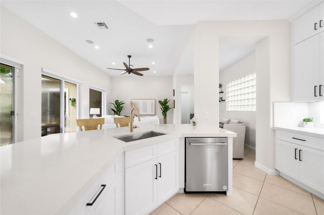 7284 NW 116th Way, Parkland, FL 33076