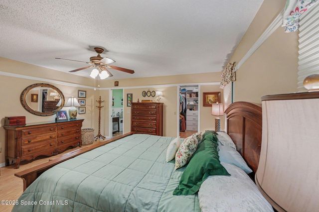 1810 Whispering Oaks Circle, Melbourne, FL 32934