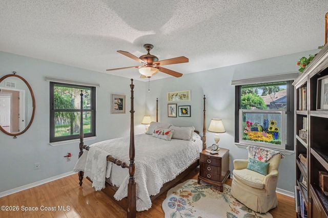 1810 Whispering Oaks Circle, Melbourne, FL 32934