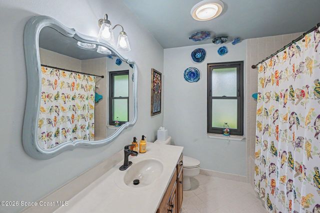 1810 Whispering Oaks Circle, Melbourne, FL 32934