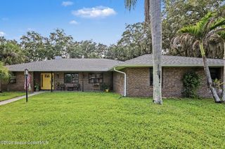 1810 Whispering Oaks Circle, Melbourne, FL 32934