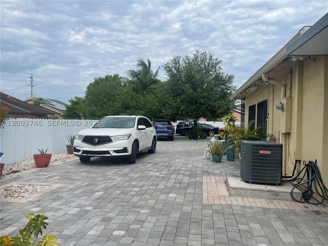 20764 NW 31st Ave, Miami Gardens, FL 33056