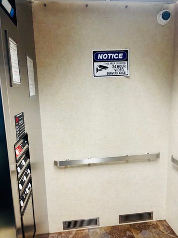 6238 26th Street 201, Berwyn, IL 60402