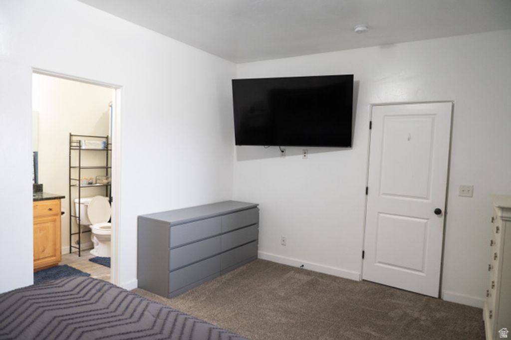 Image 8 of property listing at 8215 N CLEAR ROCK RD #12, Eagle Mountain, UT 84005