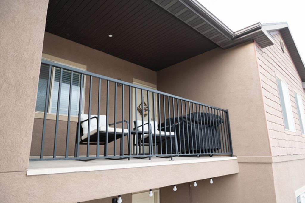 Image 10 of property listing at 8215 N CLEAR ROCK RD #12, Eagle Mountain, UT 84005