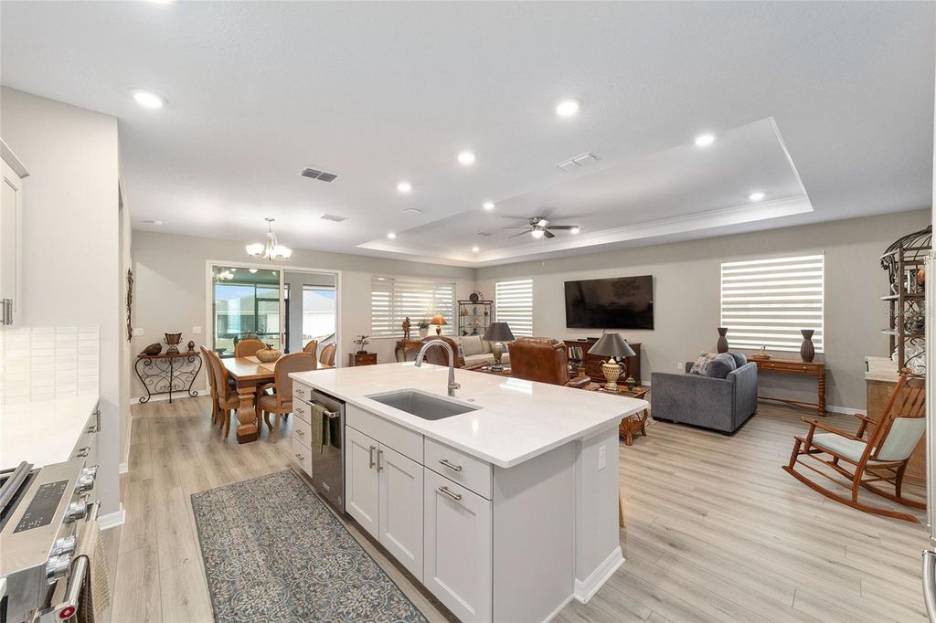 Image 18 of property listing at 10691 SW 99TH PLACE, Ocala, FL 34481