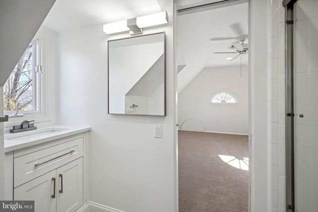 3216 KLINGLE RD NW, Washington, DC 20008