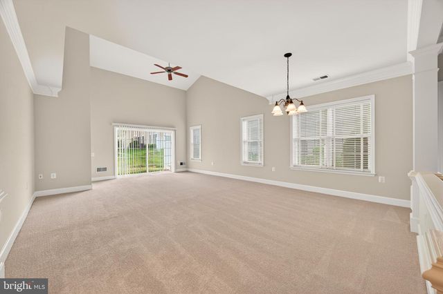 44397 MALTESE FALCON SQ, Ashburn, VA 20147