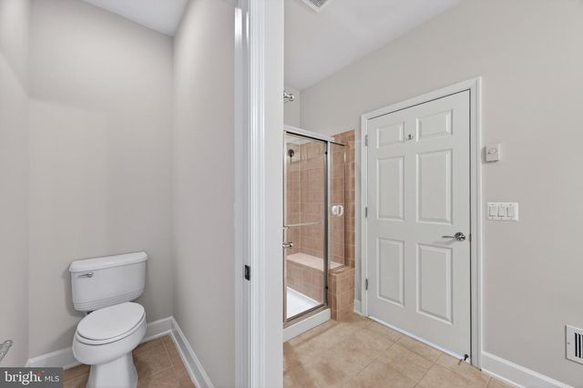 44397 MALTESE FALCON SQ, Ashburn, VA 20147