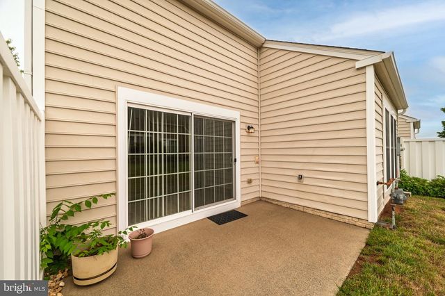 44397 MALTESE FALCON SQ, Ashburn, VA 20147