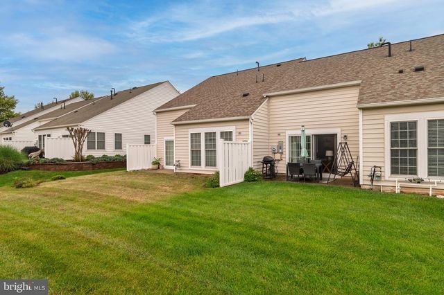 44397 MALTESE FALCON SQ, Ashburn, VA 20147