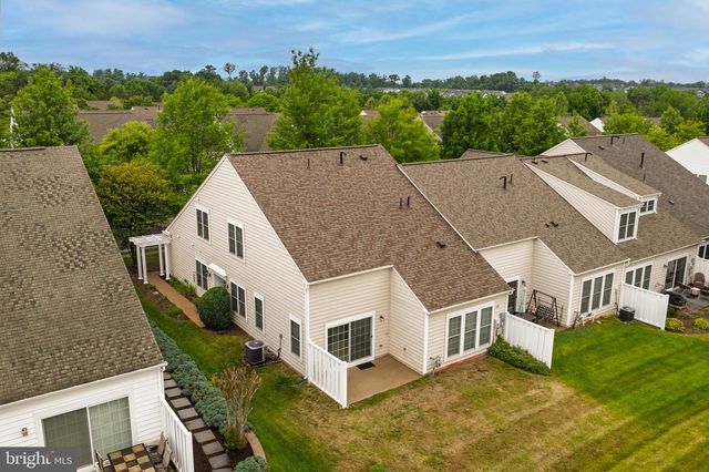 44397 MALTESE FALCON SQ, Ashburn, VA 20147