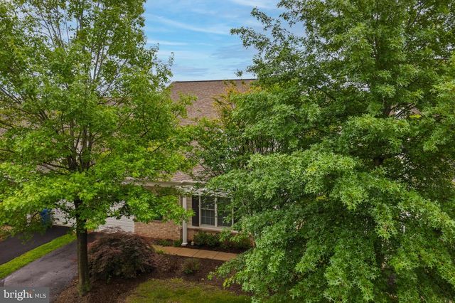 44397 MALTESE FALCON SQ, Ashburn, VA 20147