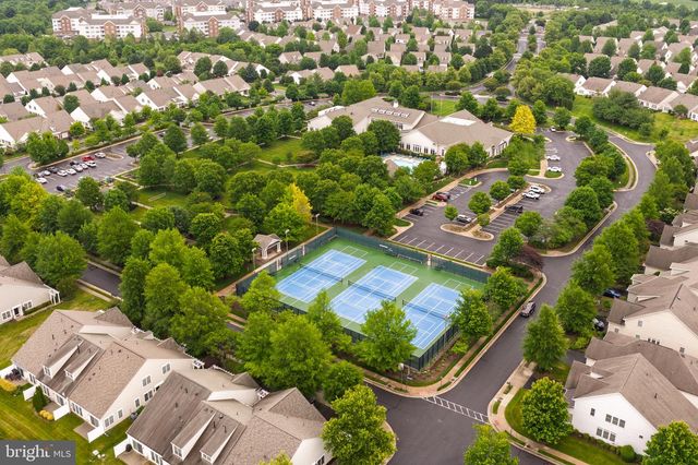 44397 MALTESE FALCON SQ, Ashburn, VA 20147
