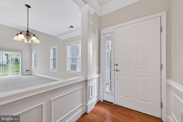 44397 MALTESE FALCON SQ, Ashburn, VA 20147