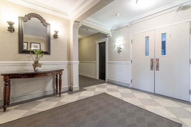 64 Queensberry St. 224, Boston, MA 02215