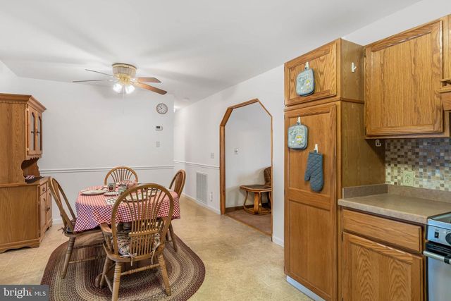 37526 OAK ST, Ocean View, DE 19970