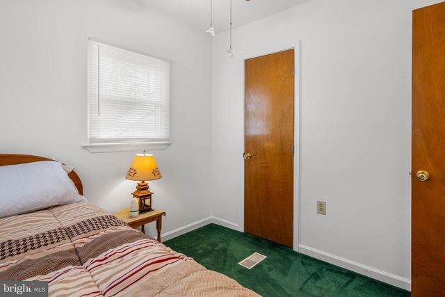 37526 OAK ST, Ocean View, DE 19970