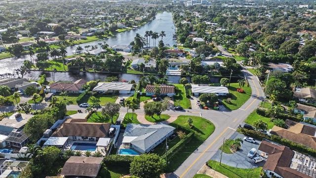 7981 Edgewater Dr, West Palm Beach, FL 33406