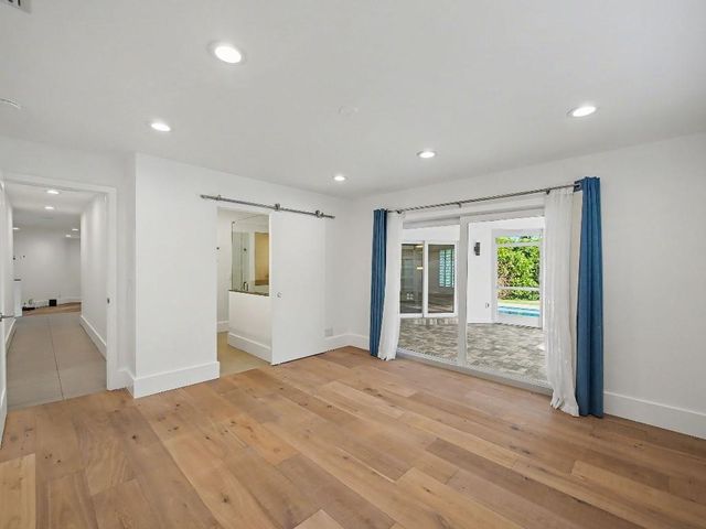 7981 Edgewater Dr, West Palm Beach, FL 33406