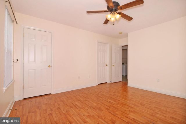 43 FARM LN, Lancaster, PA 17603