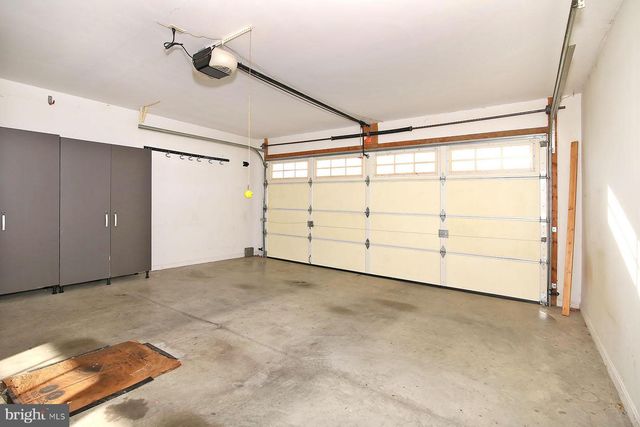 43 FARM LN, Lancaster, PA 17603